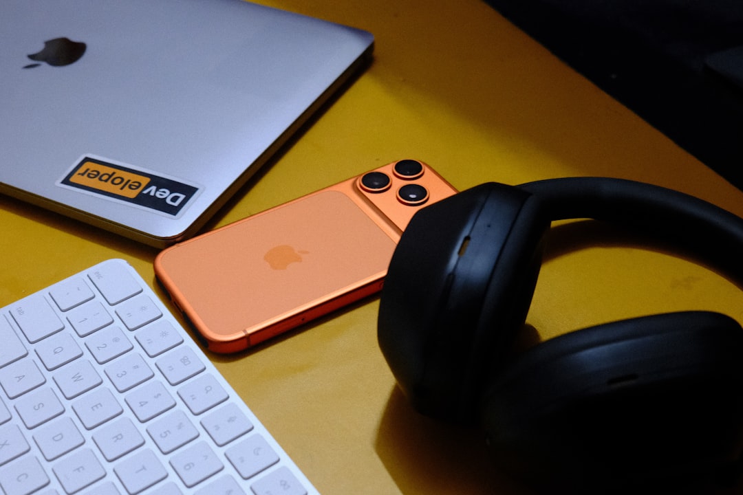 iPhone vs Android in 2026: Ecosystem Lock-In, Privacy, Cameras, and Switching Costs