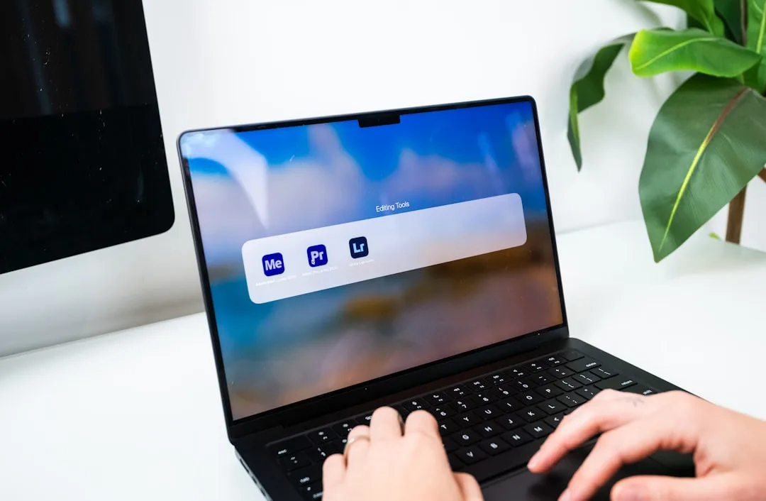 Mac vs Windows vs Linux 2026: Dev, Gaming, Creative Comparison