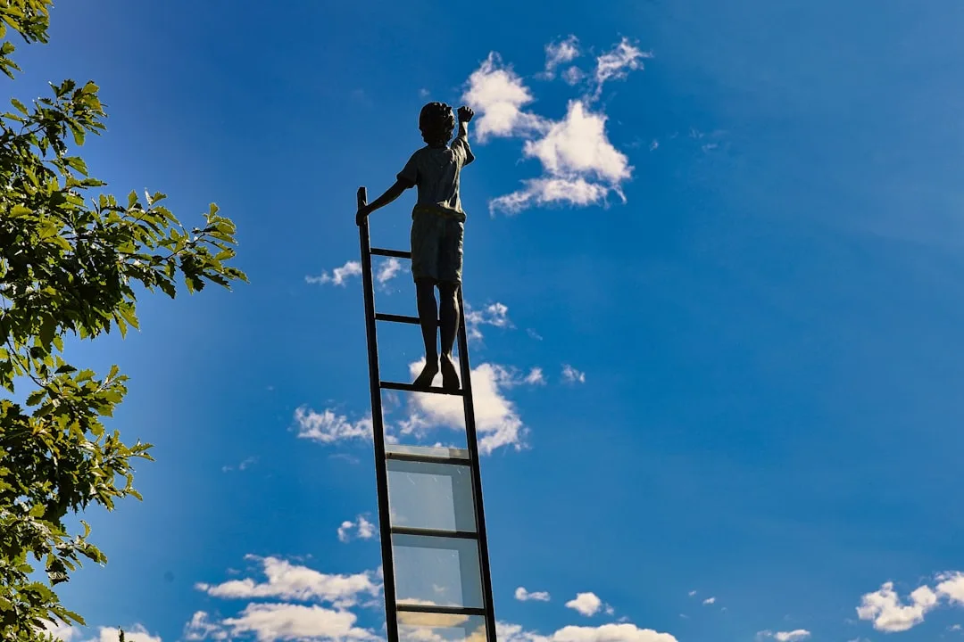 Highest Paying Remote Jobs That Do Not Require a Degree