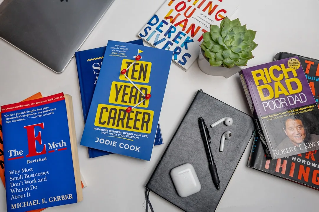 Investment Banker: Job Duties and Salary Insights