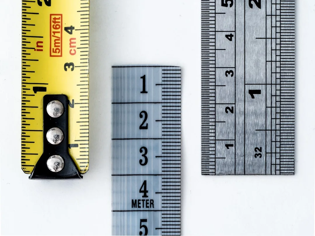 Qualitative vs Quantitative Metrics