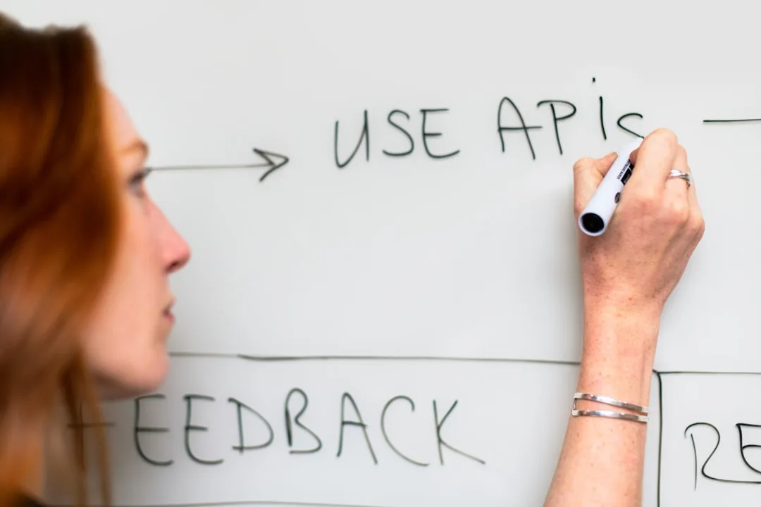 Learning Platforms with Adaptive Feedback