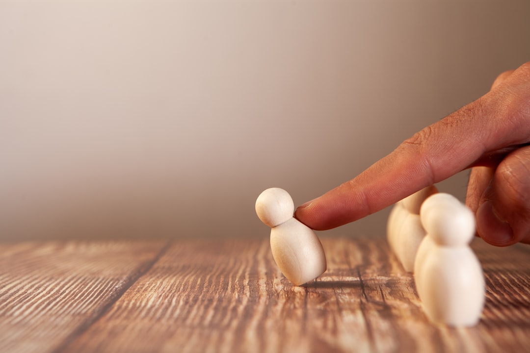 Decision Making as a Leader: When and How to Decide