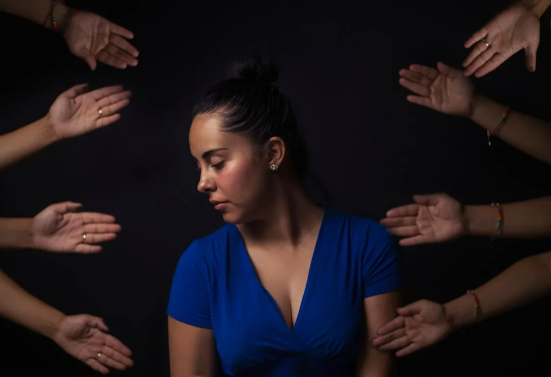 Minority Influence: How Small Groups Shift Majorities
