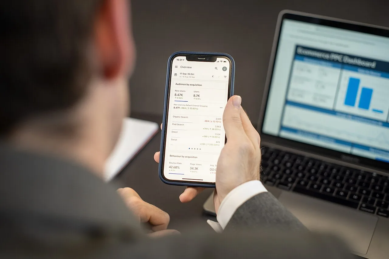 Mobile Analytics: Understanding User Engagement